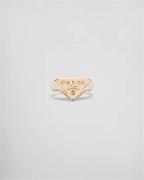 prada signet ring